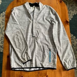 Lululemon jacket lightweight!
